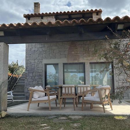קסטיאדס Villa Bouganville Cala Sinzias מראה חיצוני תמונה