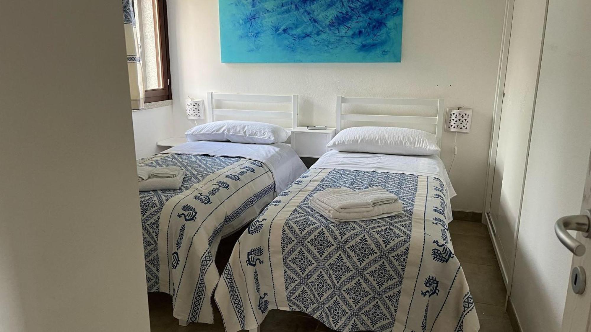 קסטיאדס Villa Bouganville Cala Sinzias מראה חיצוני תמונה