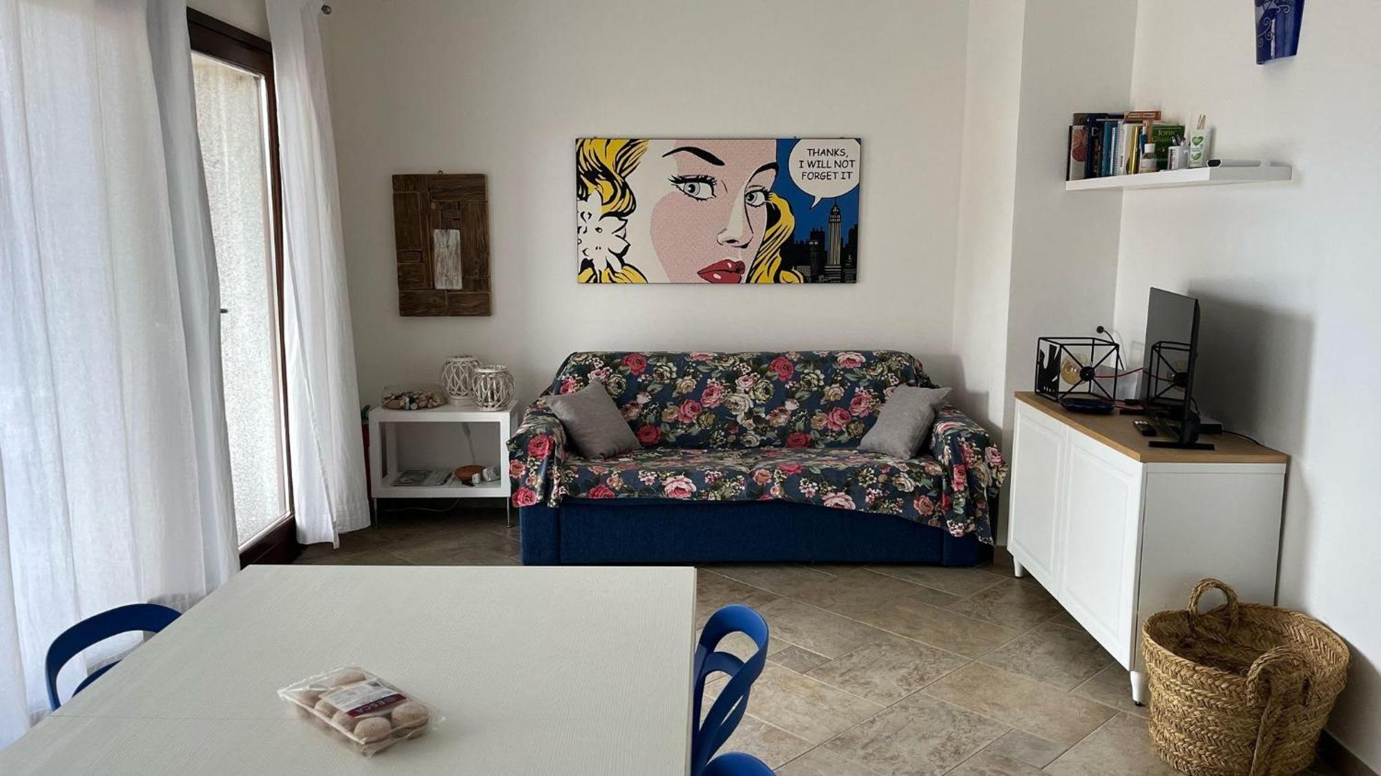 קסטיאדס Villa Bouganville Cala Sinzias מראה חיצוני תמונה