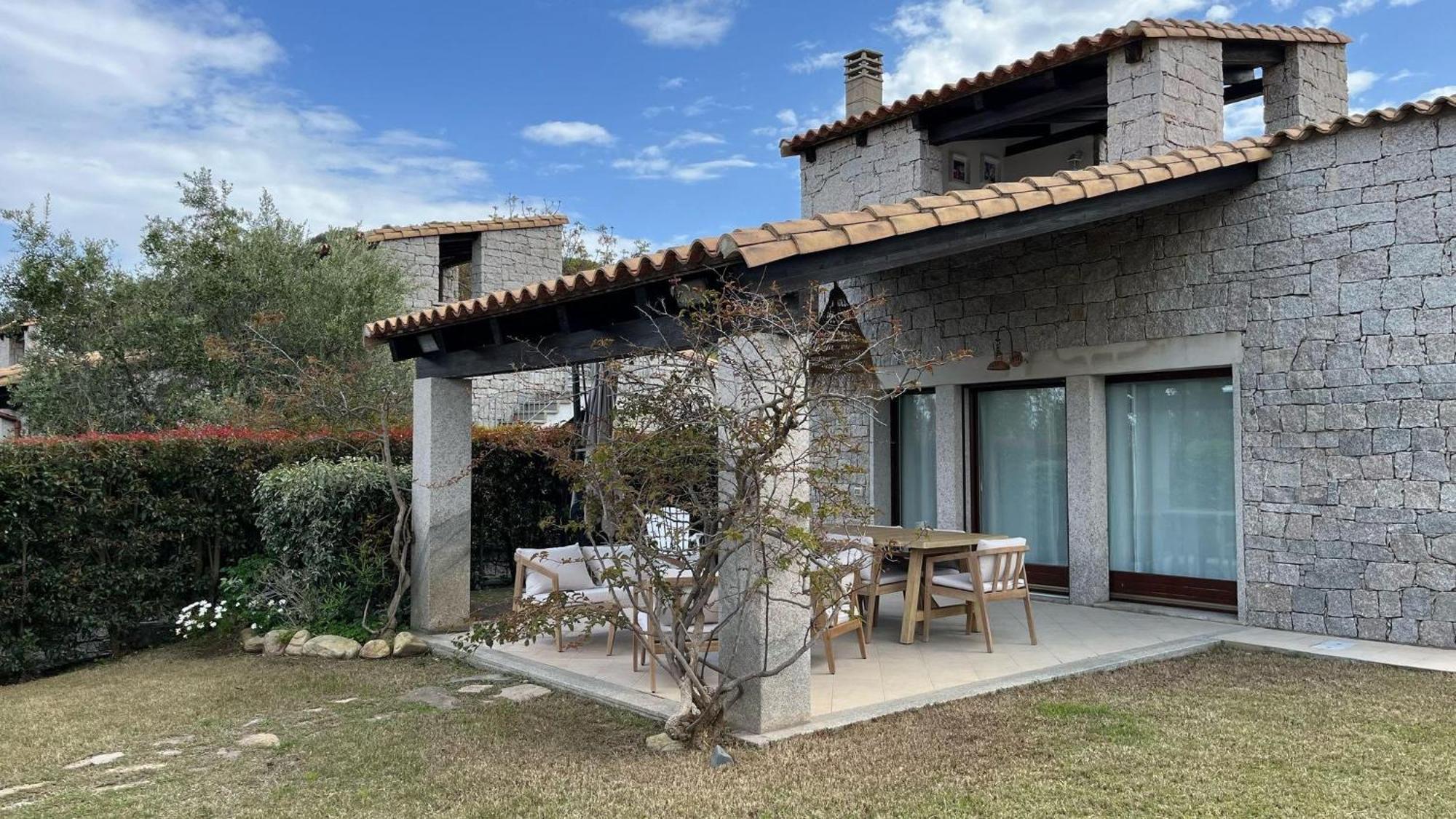 קסטיאדס Villa Bouganville Cala Sinzias מראה חיצוני תמונה